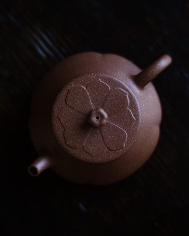 Half Handmade Jiang Po Ni Lotus Shi Piao 130ml Yixing Teapot