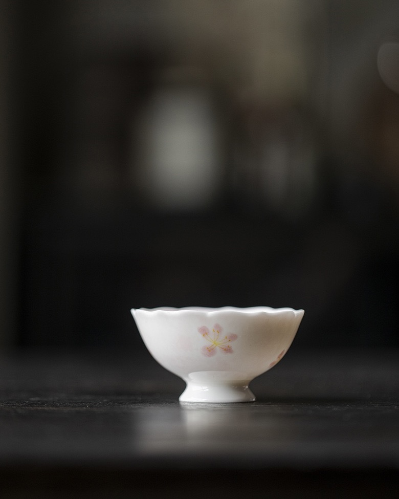 Japanese Style Jade Porcelain Sakura 100ml Gaiwan9 Japanese Style Jade Porcelain Sakura 100ml Gaiwan