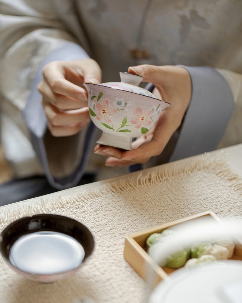 Japanese Style Powder Glaze Ceramic Winter Jasmine 100ml Gaiwan