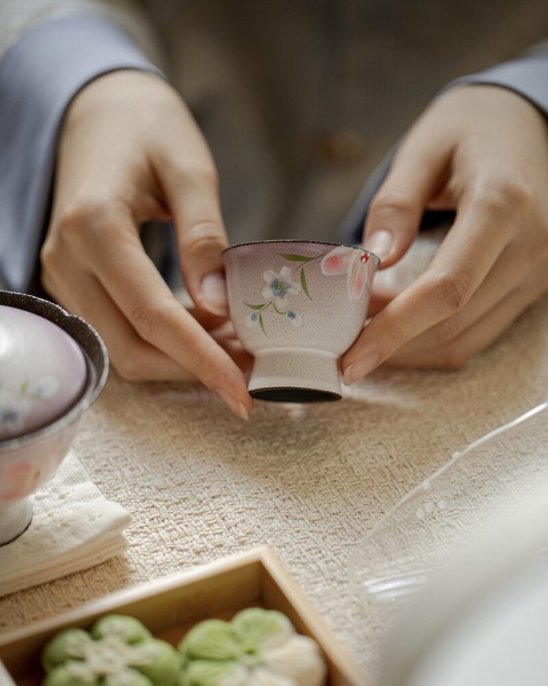 Japanese Style Powder Glaze Ceramic Winter Jasmine 100ml Gaiwan