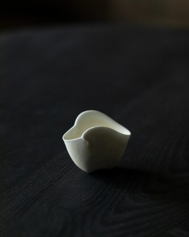 Celadon Gradient Glaze Ceramic 120ml Yuan Bao Gaiwan