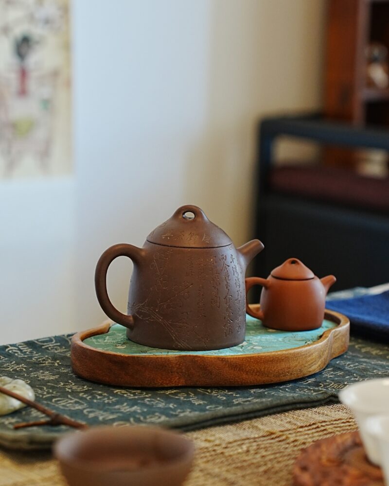 Fully Handmade Aged Zini Zi Ye Qin Quan 170ml Yixing Teapot