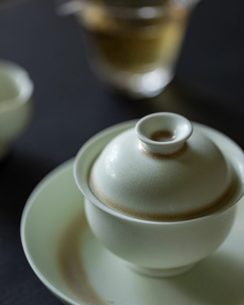 Celadon Gradient Glaze Ceramic 120ml Yuan Bao Gaiwan