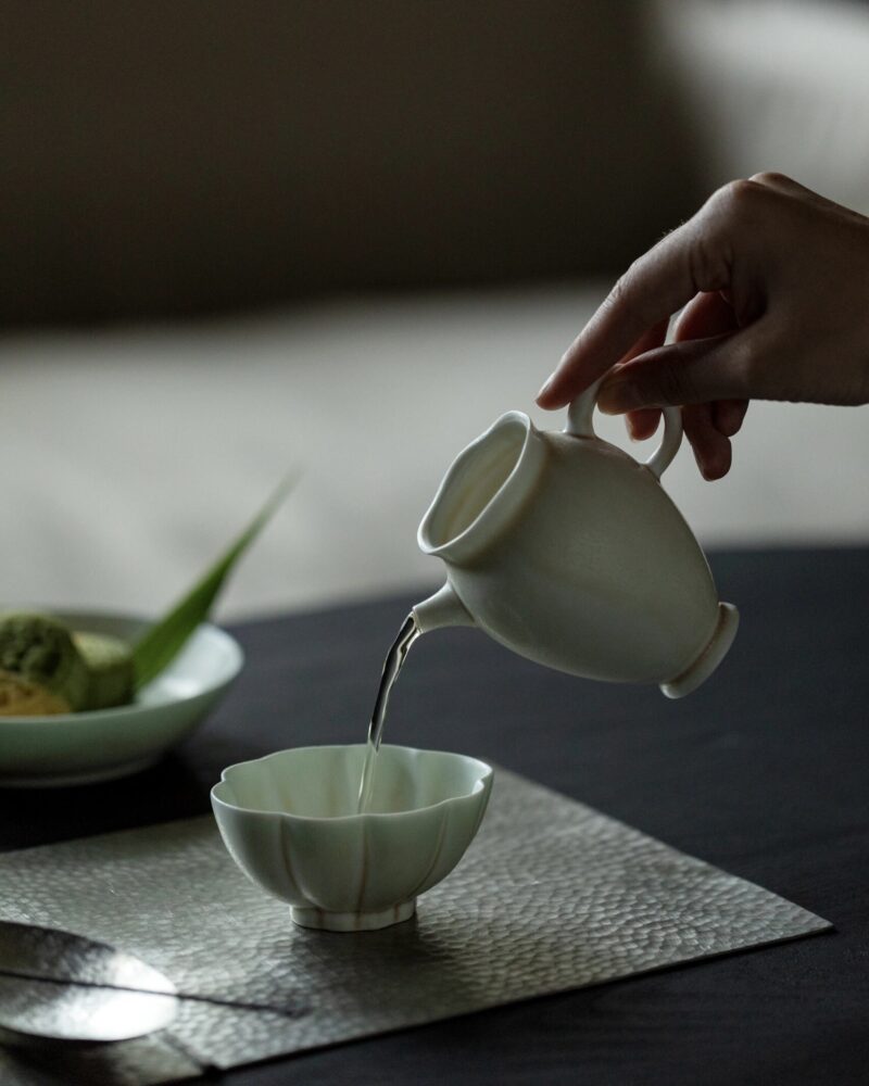 Celadon Gradient Glaze Ceramic 120ml Yuan Bao Gaiwan