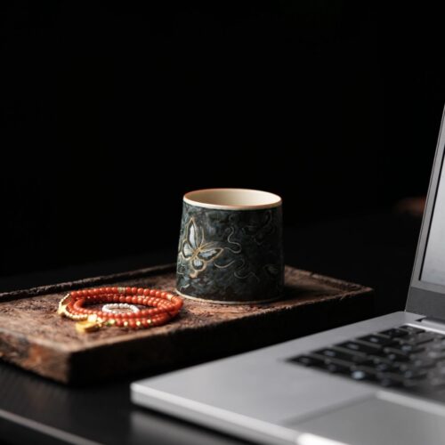 Hand-painted Dark Qinghua Ceramic Butterfly 100ml Tea Cup Coffee Cup