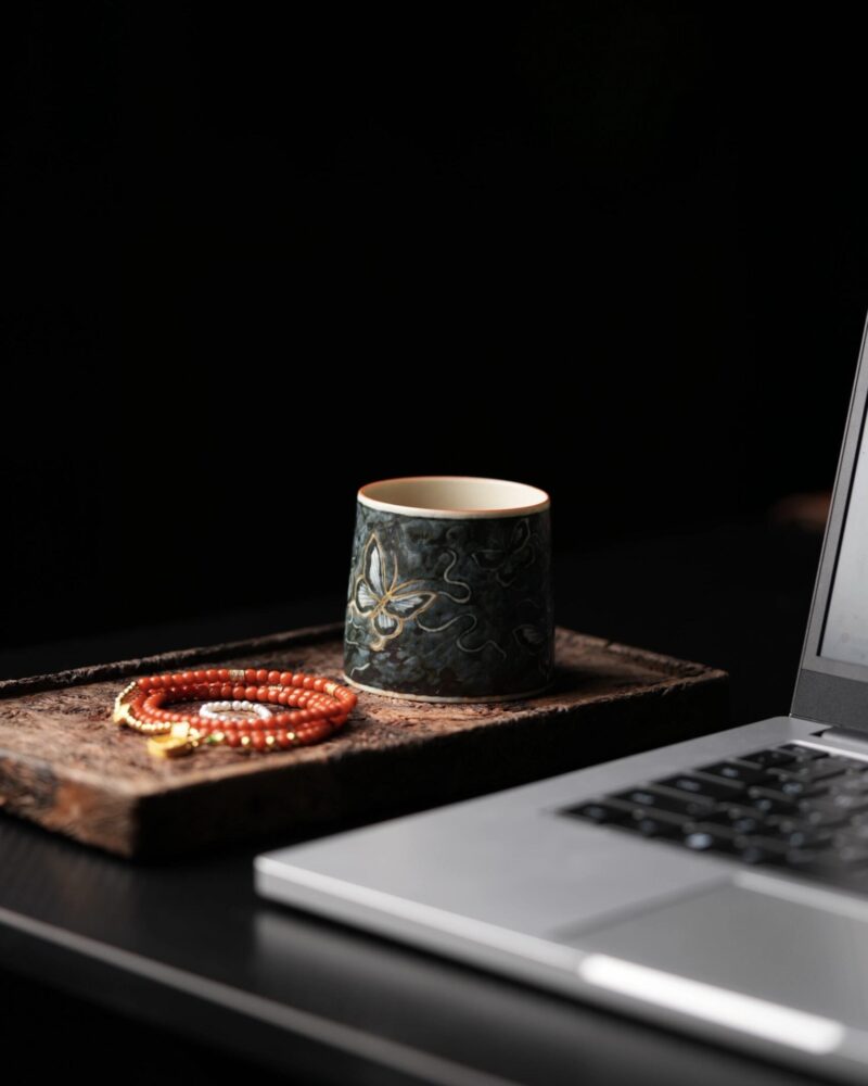 Hand-painted Dark Qinghua Ceramic Butterfly 100ml Tea Cup Coffee Cup