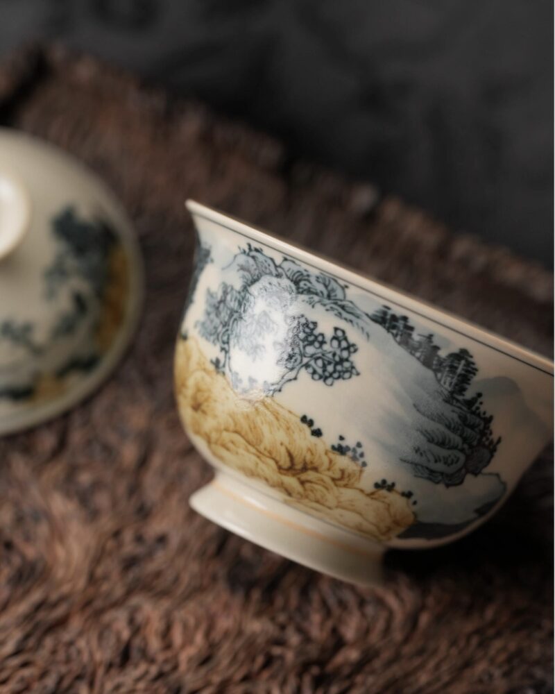 Hand-painted Underglaze Golden Qinghua Ceramic Landscape 150ml Gaiwan5 Hand-painted Underglaze Golden Qinghua Ceramic Landscape 150ml Gaiwan