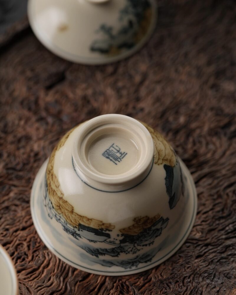 Hand-painted Underglaze Golden Qinghua Ceramic Landscape 150ml Gaiwan7 Hand-painted Underglaze Golden Qinghua Ceramic Landscape 150ml Gaiwan