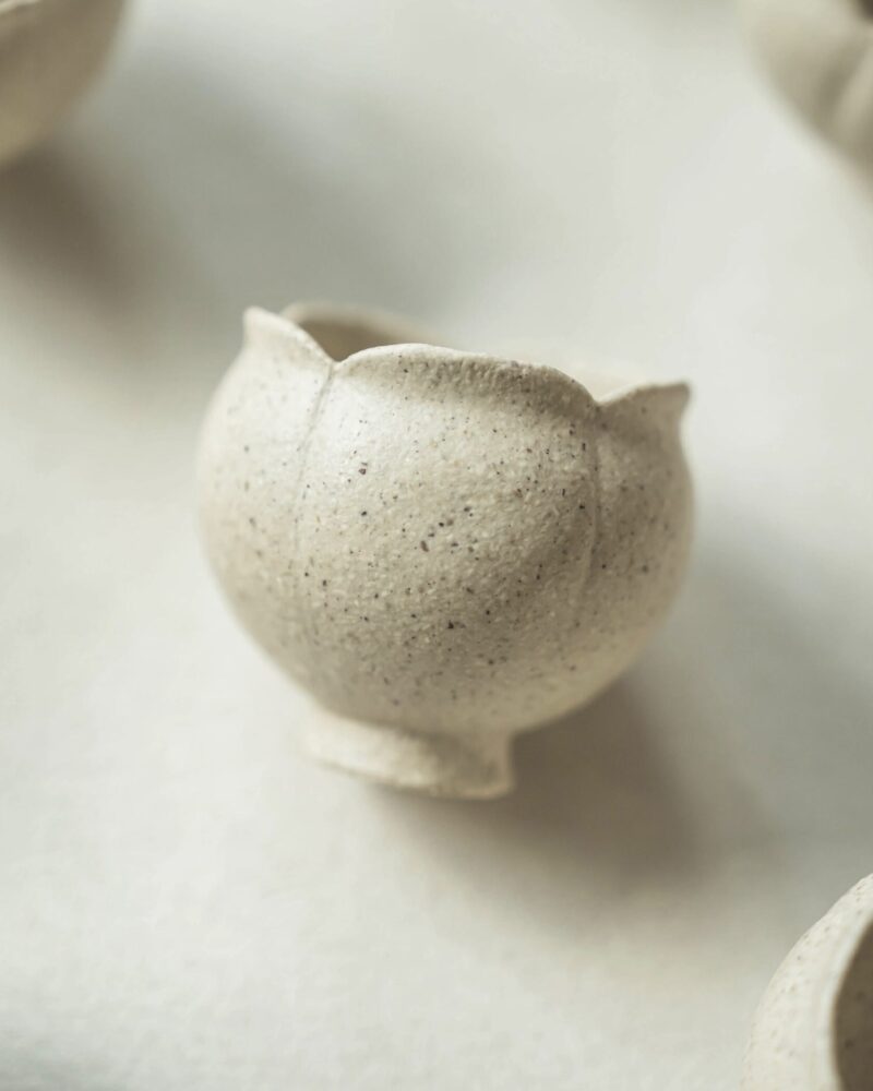 Handmade White Duanni Flower 70ml Host Tea Cup4 Handmade White Duanni Clay Flower Host Cup – 70ml