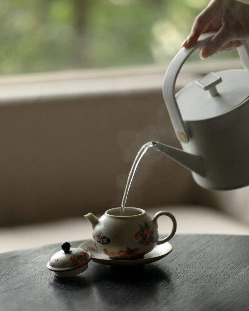 Vintage Style Ceramic Longevity Peach 170ml Chinese Teapot2 Vintage Style Ceramic Longevity Peach 170ml Chinese Teapot