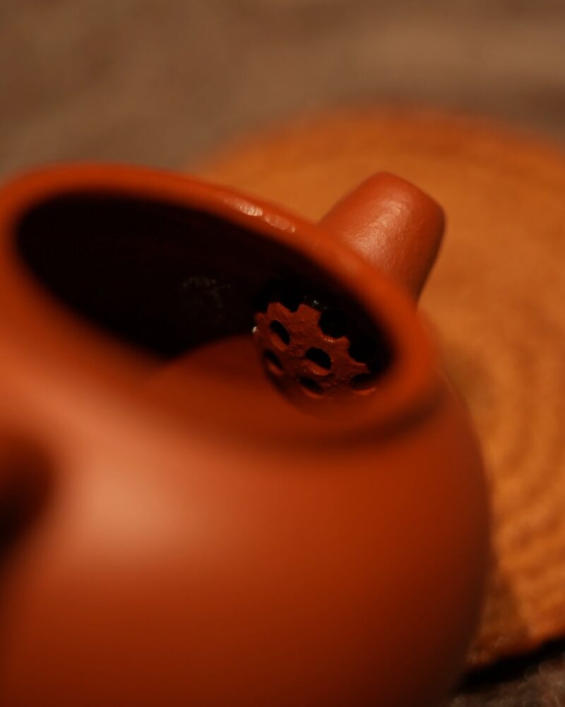 Half Handmade Zhuni Ju Lun 90ml Yixing Teapot10 Half Handmade Zhuni Ju Lun 90ml Yixing Teapot