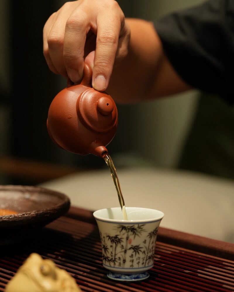 Half Handmade Zhuni Ju Lun 90ml Yixing Teapot6 Half Handmade Zhuni Ju Lun 90ml Yixing Teapot