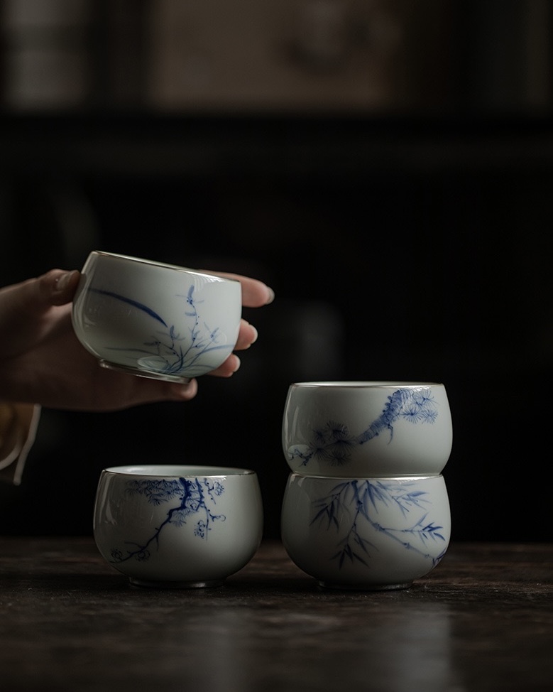 Qinghua 120ml Host Tea Cup with Silver Rim – Plum, Orchid, Bamboo & Pine1 Qinghua 120ml Host Tea Cup with Silver Rim – Plum, Orchid, Bamboo & Pine