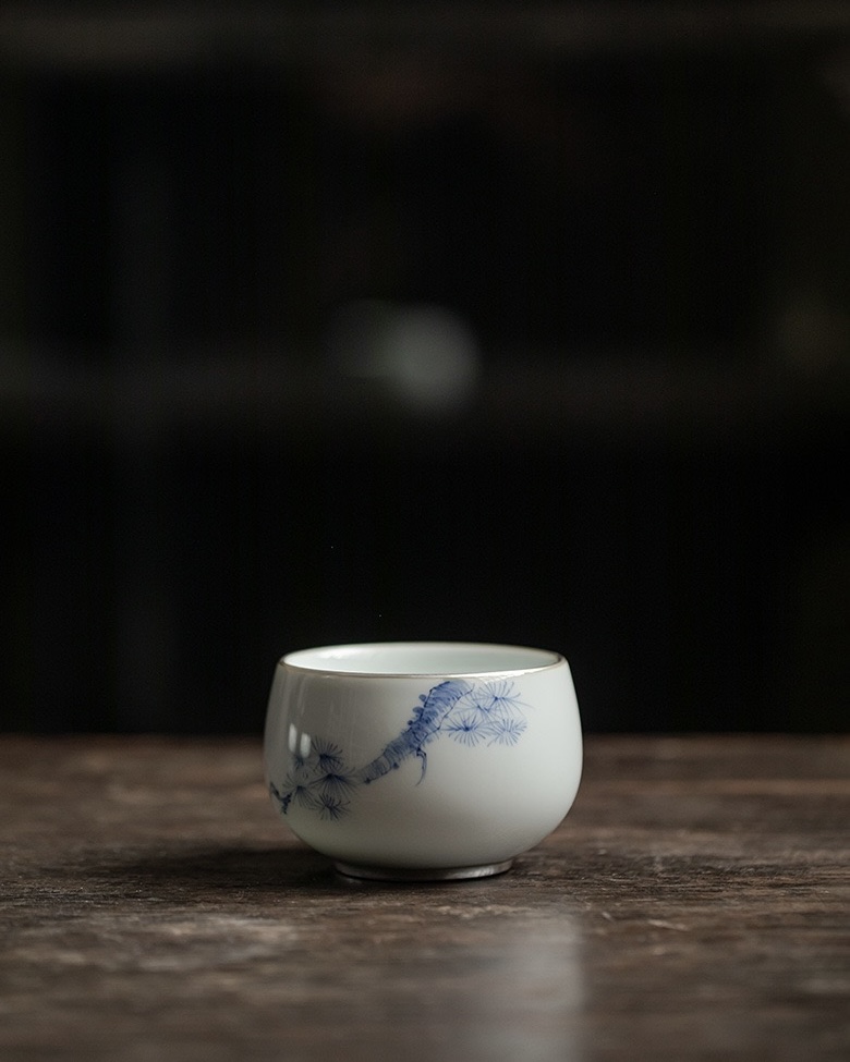 Qinghua 120ml Host Tea Cup with Silver Rim – Plum, Orchid, Bamboo & Pine4 Qinghua 120ml Host Tea Cup with Silver Rim – Plum, Orchid, Bamboo & Pine