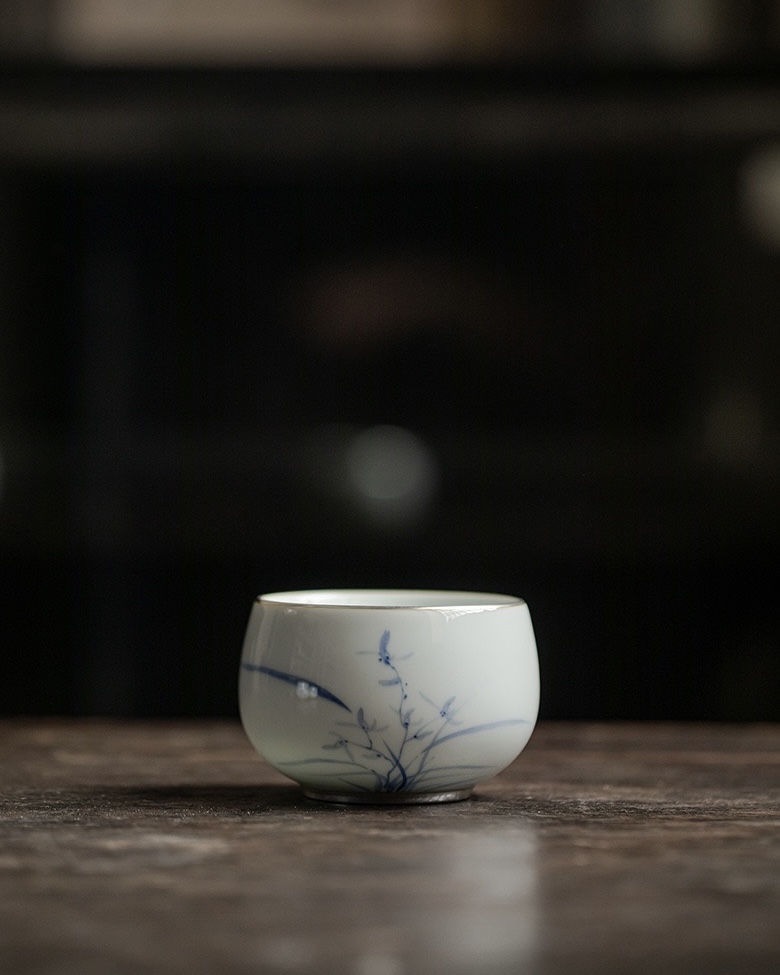 Qinghua 120ml Host Tea Cup with Silver Rim – Plum, Orchid, Bamboo & Pine5 Qinghua 120ml Host Tea Cup with Silver Rim – Plum, Orchid, Bamboo & Pine