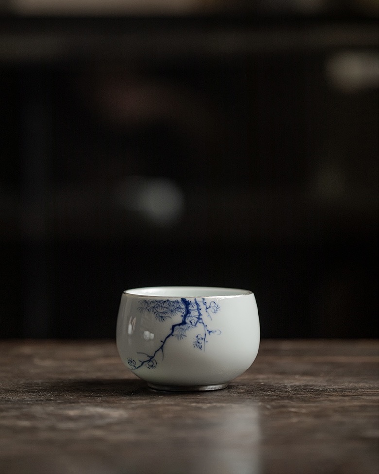 Qinghua 120ml Host Tea Cup with Silver Rim – Plum, Orchid, Bamboo & Pine6 Qinghua 120ml Host Tea Cup with Silver Rim – Plum, Orchid, Bamboo & Pine