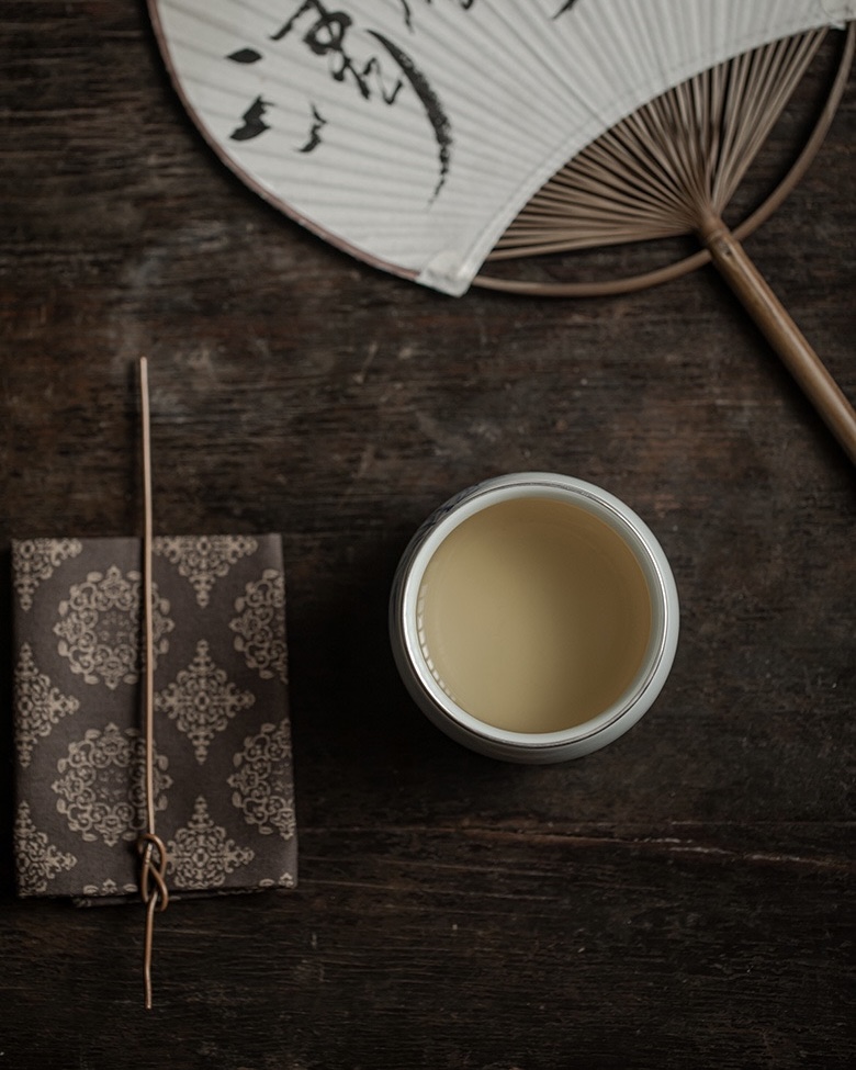 Qinghua 120ml Host Tea Cup with Silver Rim – Plum, Orchid, Bamboo & Pine8 Qinghua 120ml Host Tea Cup with Silver Rim – Plum, Orchid, Bamboo & Pine