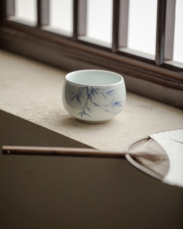 Qinghua 120ml Host Tea Cup with Silver Rim – Plum, Orchid, Bamboo & Pine9 Qinghua 120ml Host Tea Cup with Silver Rim – Plum, Orchid, Bamboo & Pine