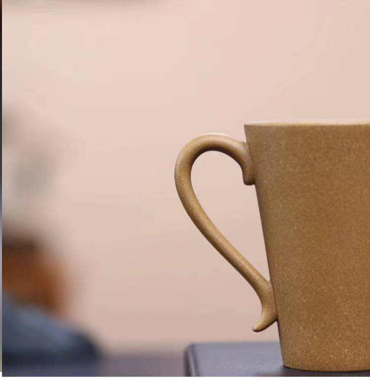 Hand-painted Zisha Yixing Duanni Lotus 145ml Tea Cup