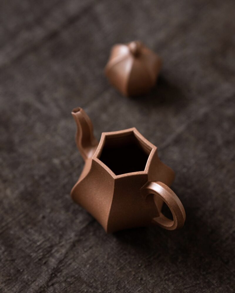 Fully Handmade Aged Duanni Yang Tao 80ml Yixing Teapot