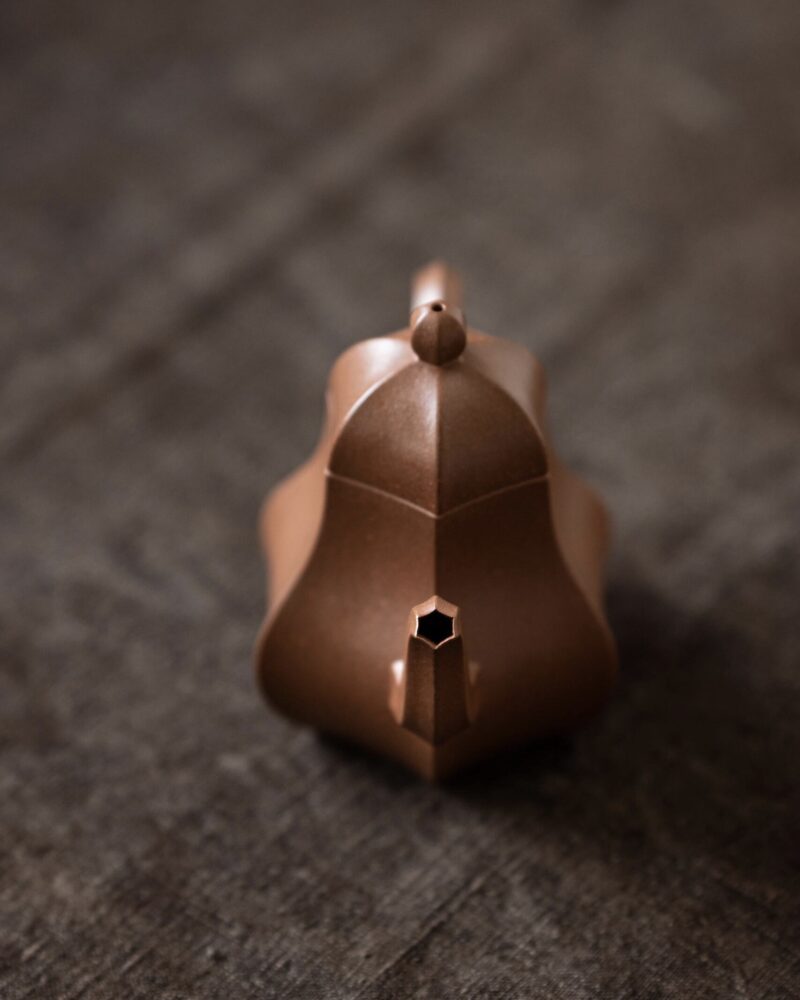 Fully Handmade Aged Duanni Yang Tao 80ml Yixing Teapot