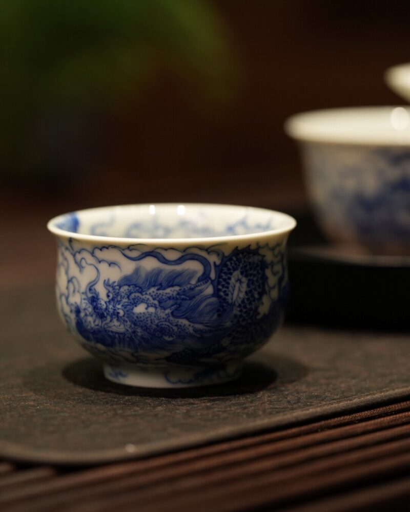 Hand-painted Qinghua Wood-kiln Fired Ceramic Dragon in Cloud 80ml Gaiwan Set5 Hand-painted Qinghua Wood-kiln Fired Ceramic Dragon in Cloud 80ml Gaiwan Set