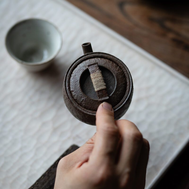 Fully Handmade White Duanni Golden Flakes Han Wa 100ml Yixing Teapot - Pre order Shipping in 20 days