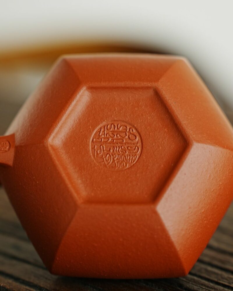 Fully Handmade Zini Hexagonal Pear Shape 150ml Yixing Teapot