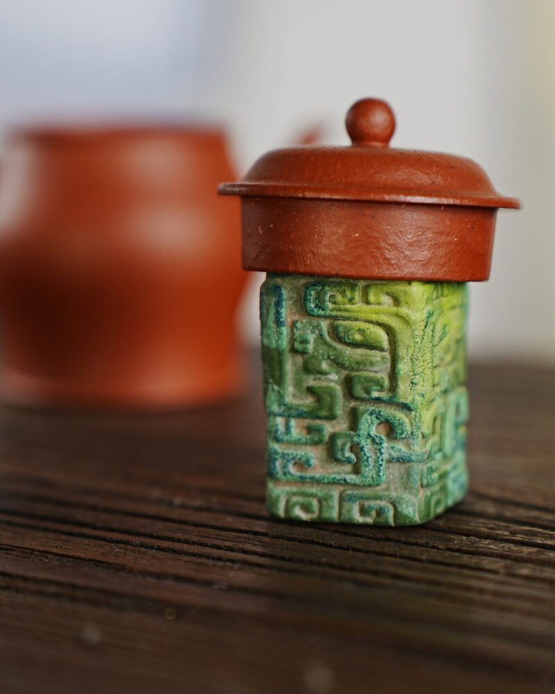 3 Chinese Style Zisha Yixing Clay Beast Patterns Lid Holder
