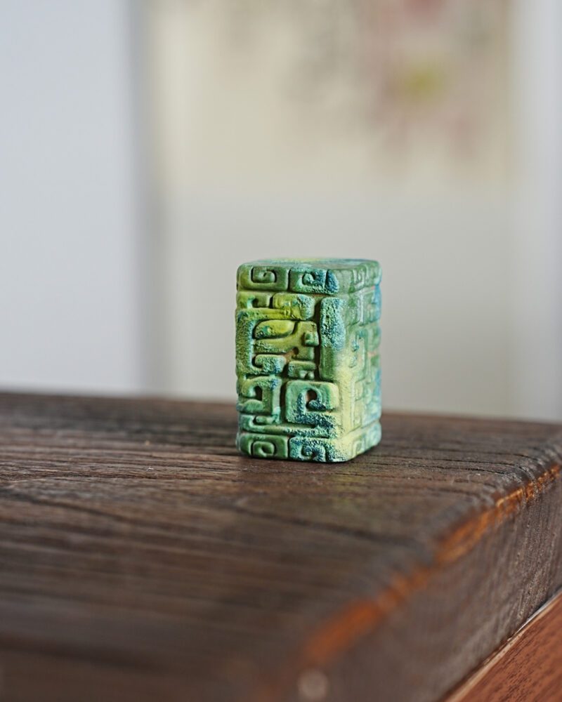 4 Chinese Style Zisha Yixing Clay Beast Patterns Lid Holder