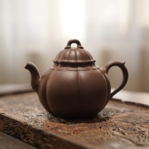 4F5E0674-623E-4FA9-A774-943F0BB507EE_1_102_a Fully Handmade Zini He Ming 160ml Yixing Teapot