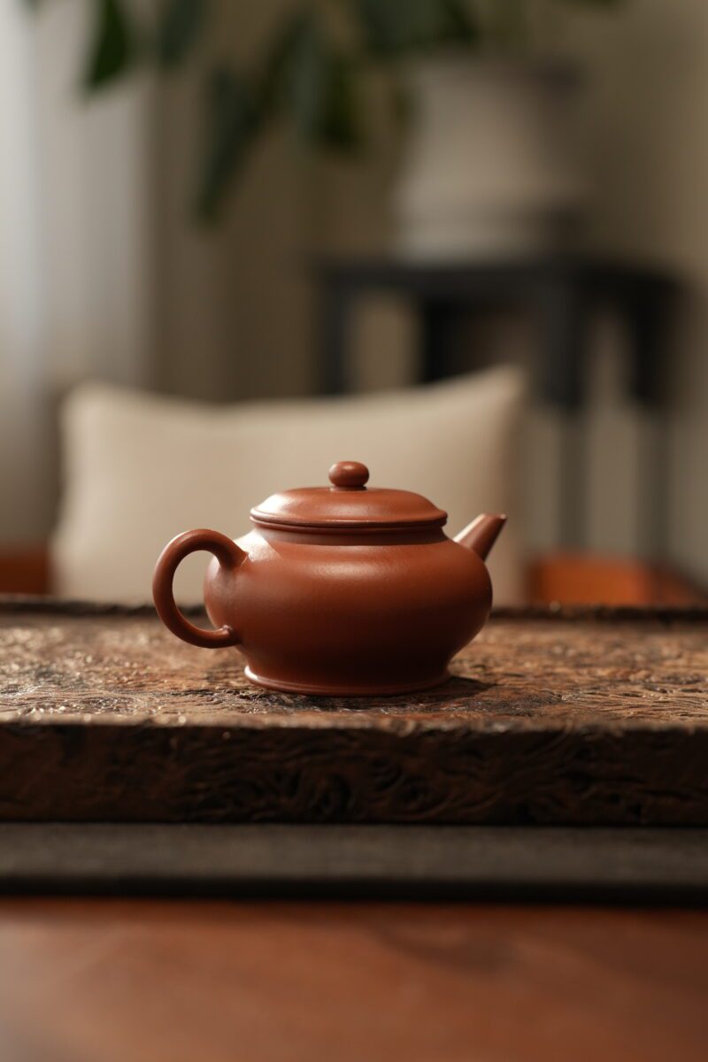 Fully Handmade Zhao Zhuang Zhuni Bian Deng Shui Ping 70ml Yixing Teapot