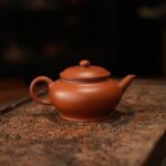 Fully Handmade Zhao Zhuang Zhuni Bian Deng Shui Ping 70ml Yixing Teapot