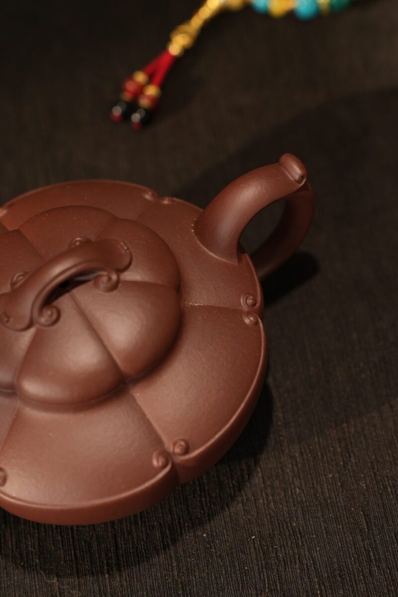 Fully Handmade Di Cao Qing Rui He Shuo 160ml Yixing Teapot