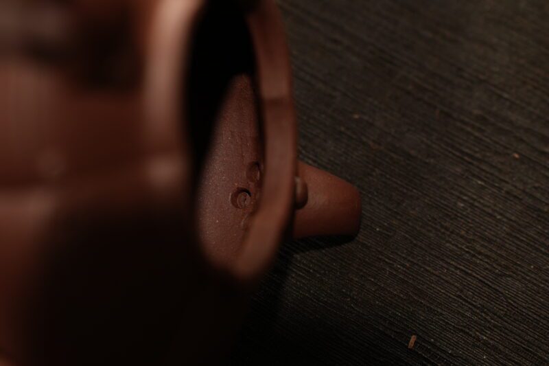 Fully Handmade Di Cao Qing Rui He Shuo 160ml Yixing Teapot