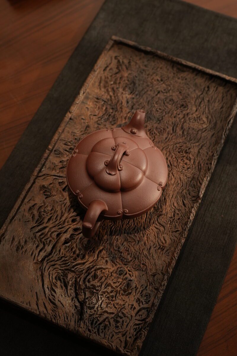 Fully Handmade Di Cao Qing Rui He Shuo 160ml Yixing Teapot