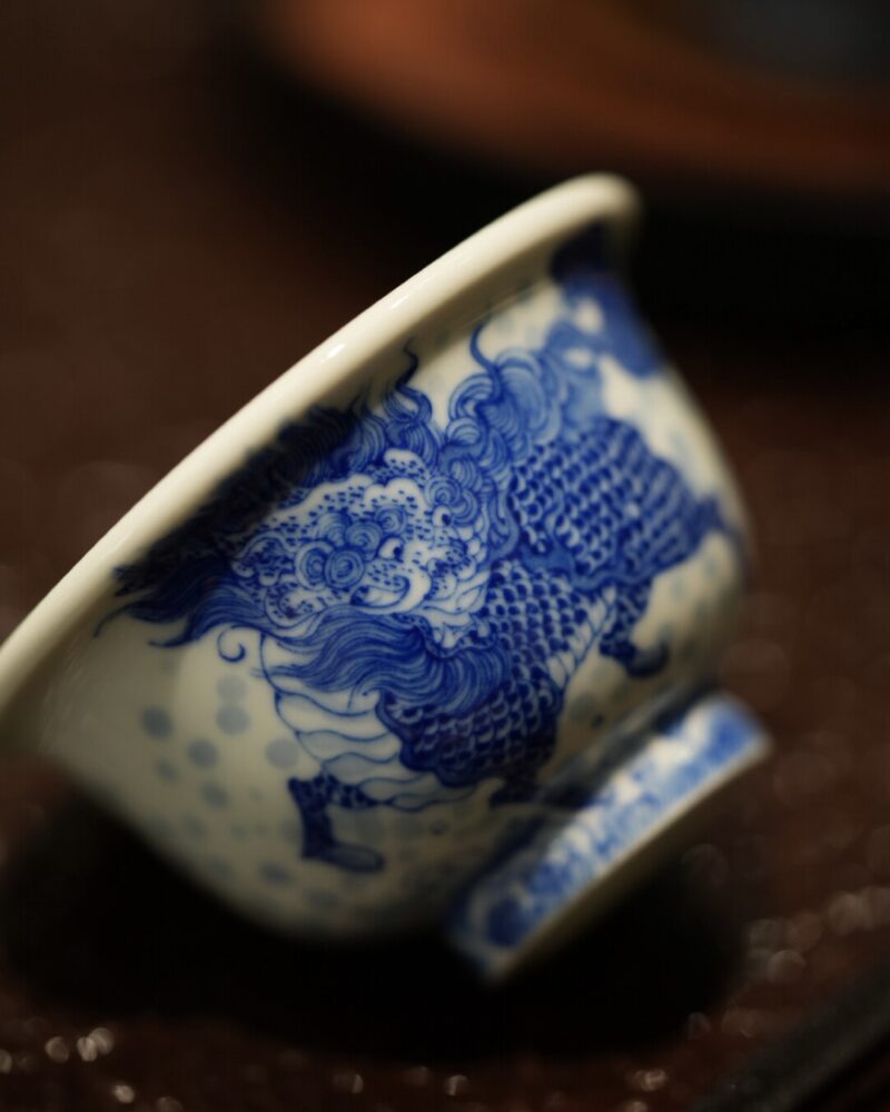 Hand-painted Qinghua Ceramic Kirin Wave 60ml Gaiwan Set