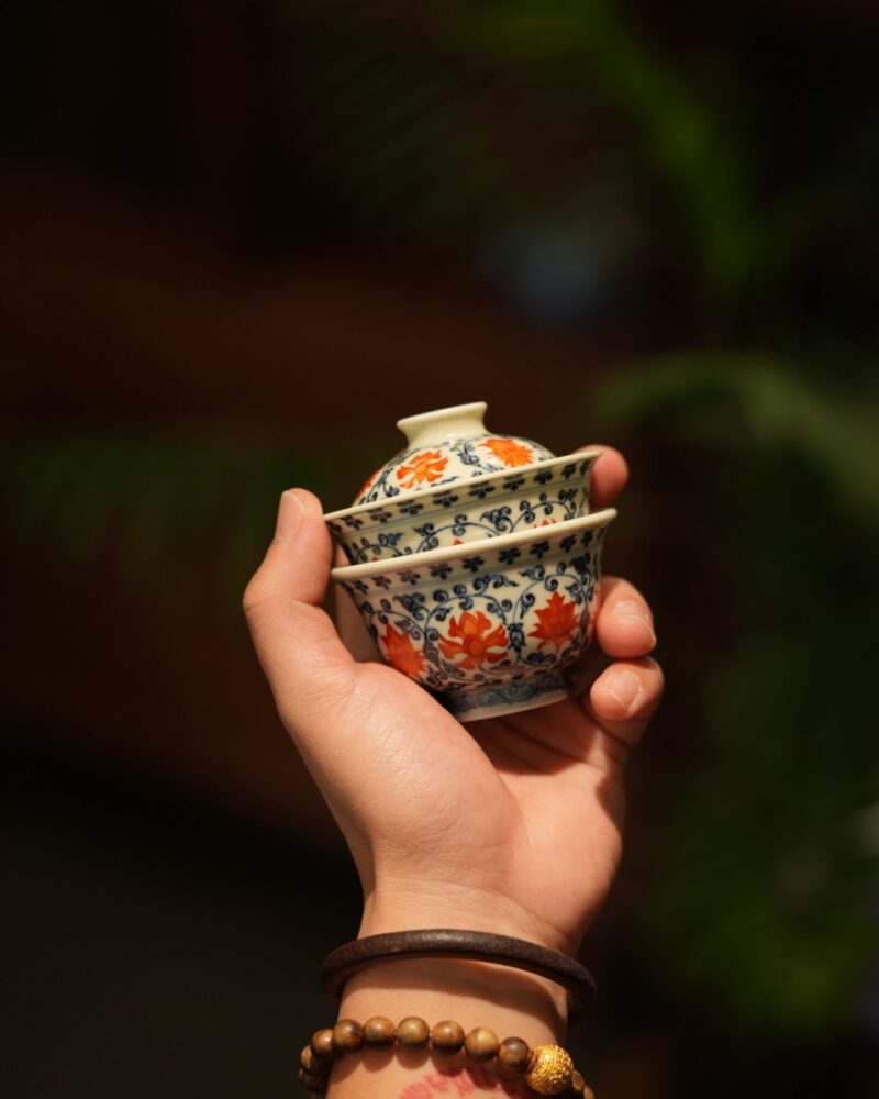 Hand-painted Underglaze Red Qinghua Ceramic Twined Lotus 80ml Gaiwan Set2 Hand-painted Underglaze Red Qinghua Ceramic Twined Lotus 80ml Gaiwan Set