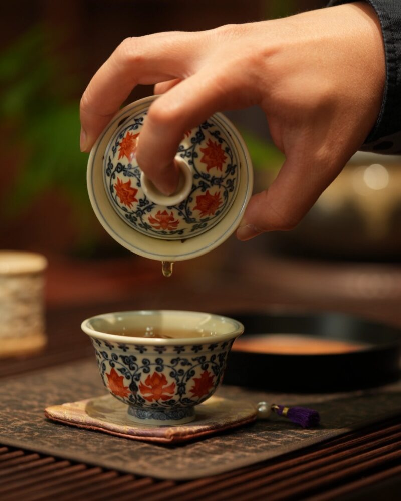 Hand-painted Underglaze Red Qinghua Ceramic Twined Lotus 80ml Gaiwan Set7 Hand-painted Underglaze Red Qinghua Ceramic Twined Lotus 80ml Gaiwan Set