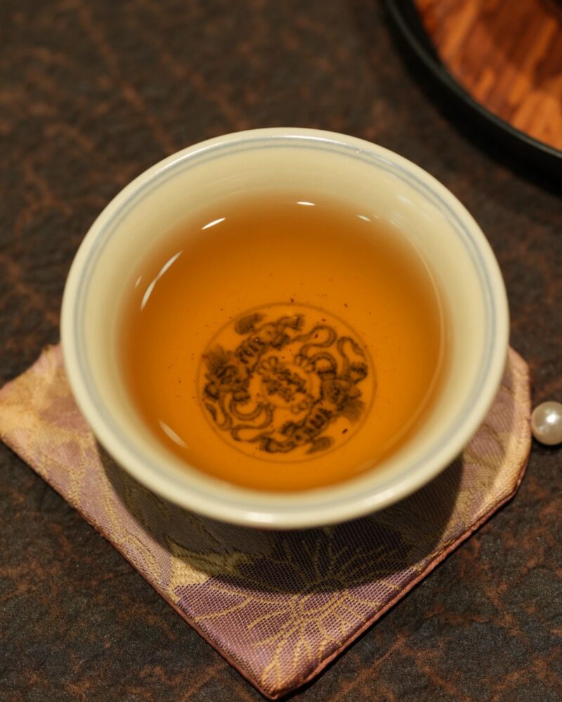 Hand-painted Underglaze Red Qinghua Ceramic Twined Lotus 80ml Gaiwan Set9 Hand-painted Underglaze Red Qinghua Ceramic Twined Lotus 80ml Gaiwan Set