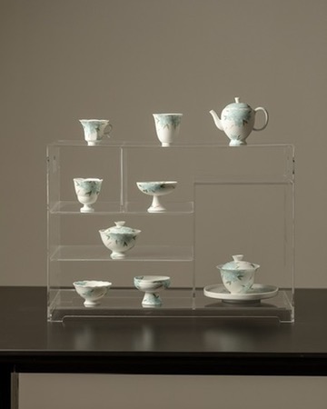 Hand-painted White Porcelain Flower & Swimming Fish 80ml Gaiwan8 Hand-painted White Porcelain Flower & Swimming Fish 130ml Gaiwan Series