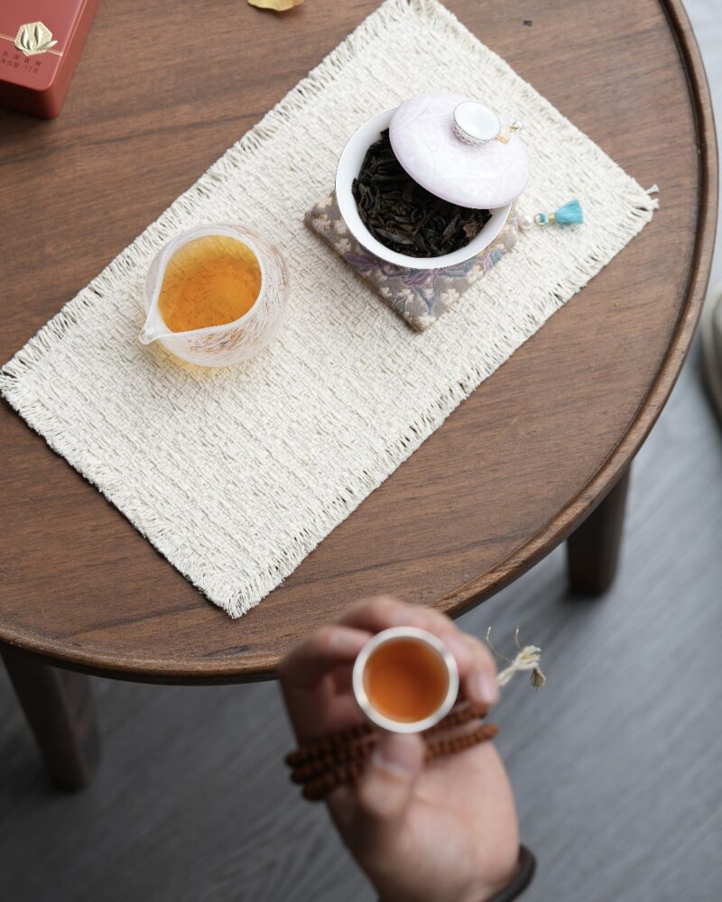 Handmade Hand-painted Fen Cai Ceramic Ranchu Goldfish 100ml Gaiwan - Pre Order Ship in 20 Days