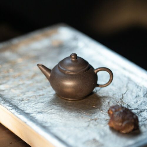 Half Handmade Hei Liao Zini Shui Ping 75ml Yixing Teapot