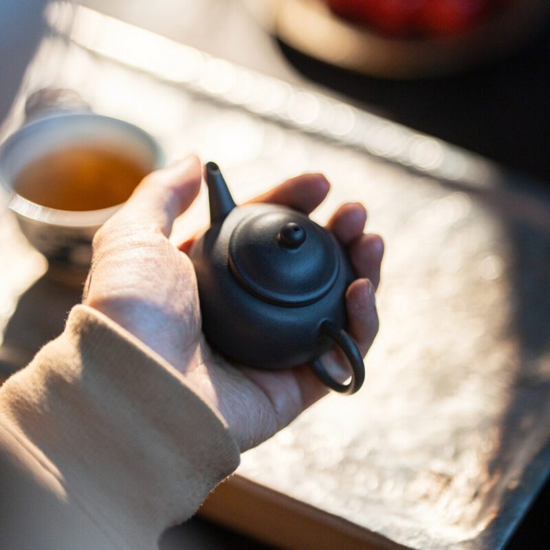 Half Handmade Hei Liao Zini Shui Ping 75ml Yixing Teapot