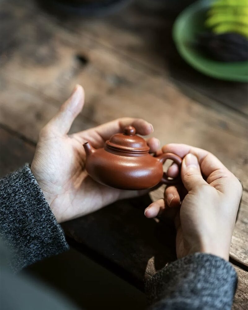 Half Handmade Zhuni Rong Tian 100ml Yixing Teapot