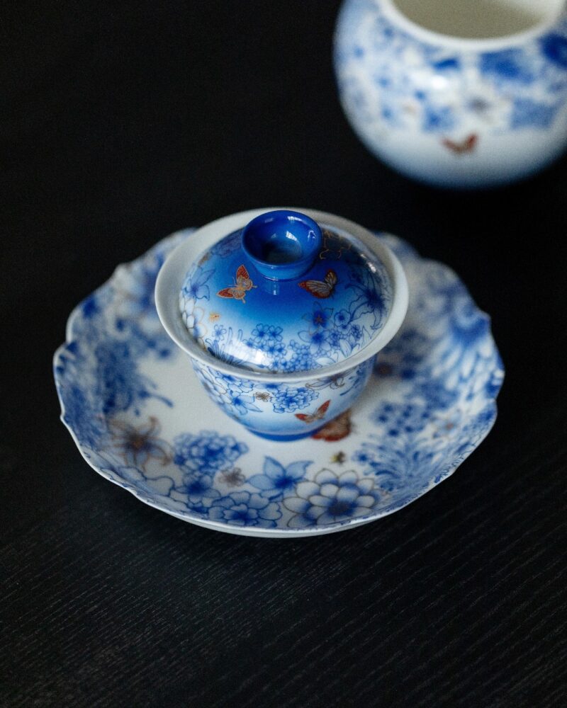Hand-painted Gilt Painting Ceramic Prosperous Flowers 100ml Gaiwan
