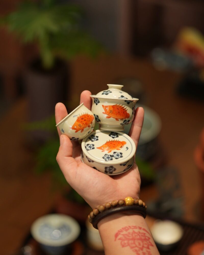 Handmade Hand-painted Qinghua Iron-red Ceramic Mandarin Fish Flower 60ml Gaiwan Set