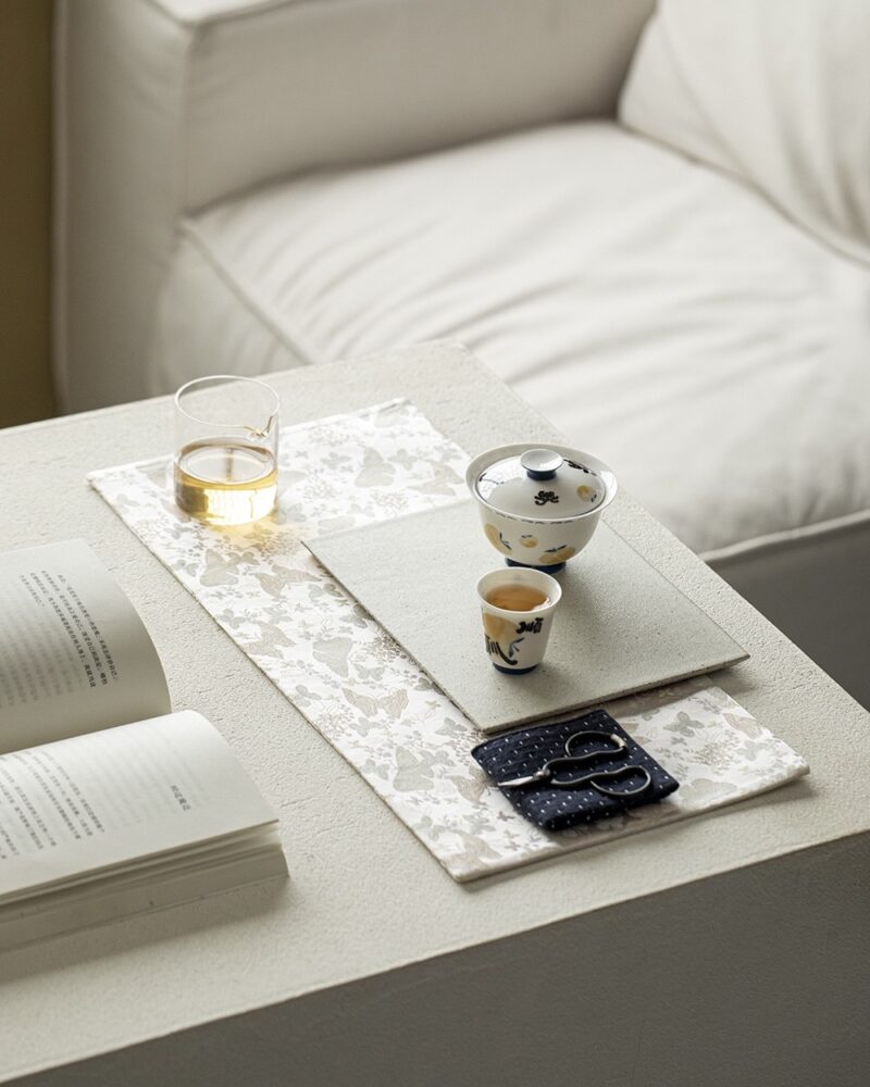 Chinese Style Brocade Fabric Reversible Double-Sided Tea Mat