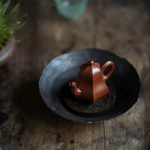 Fully Handmade Zhuni Starfruit Yang Tao 65ml Yixing Teapot