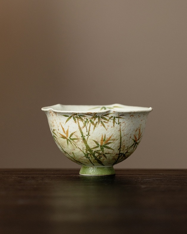 Hand-painted Ceramic Flowers 100ml Host Cup